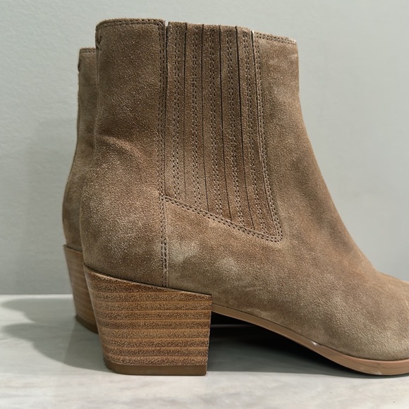 Rag & Bone Rover Suede Chelsea Boot Camel Taupe Almond Toe Ankle Booties Slip On - Picture 10 of 15